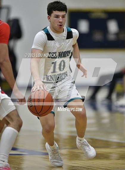 Thumbnail 2 in Bernalillo vs. Del Norte (Bobby Rodriguez Capital City Tournament) photogallery.