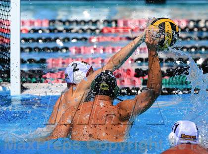 Thumbnail 1 in La Serna vs. Poway (America's Finest City Tournament) photogallery.