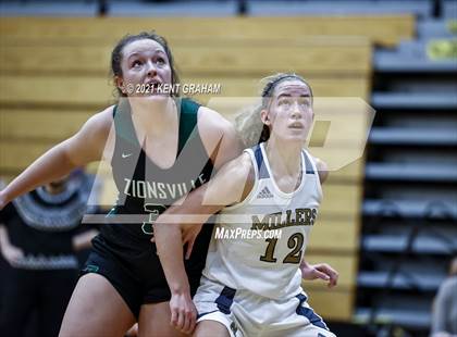 Thumbnail 3 in Zionsville @ Noblesville photogallery.