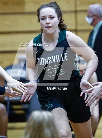 Thumbnail 2 in Zionsville @ Noblesville photogallery.