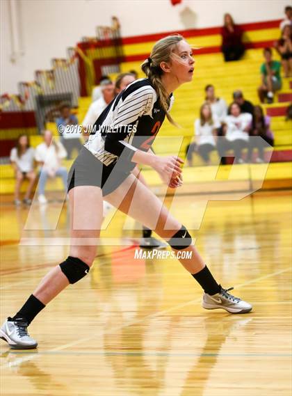 Thumbnail 2 in Coconino @ Seton Catholic (AIA 4A 1st Round) photogallery.