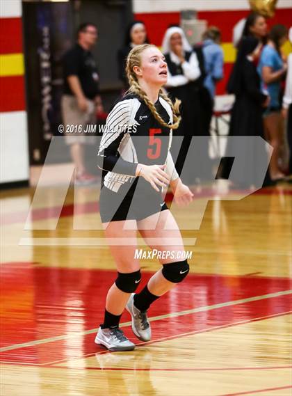 Thumbnail 1 in Coconino @ Seton Catholic (AIA 4A 1st Round) photogallery.