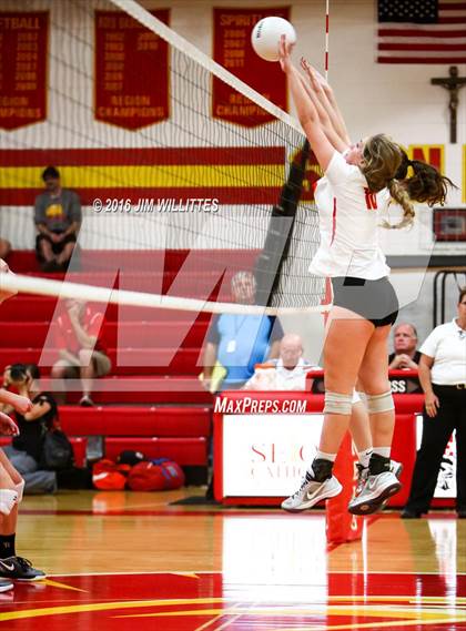 Thumbnail 3 in Coconino @ Seton Catholic (AIA 4A 1st Round) photogallery.