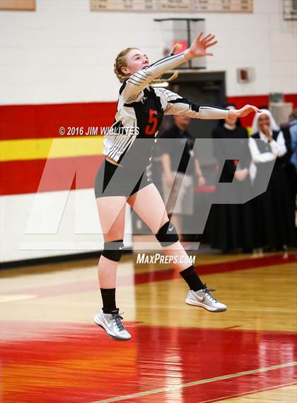 Thumbnail 3 in Coconino @ Seton Catholic (AIA 4A 1st Round) photogallery.