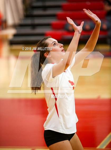 Thumbnail 3 in Coconino @ Seton Catholic (AIA 4A 1st Round) photogallery.