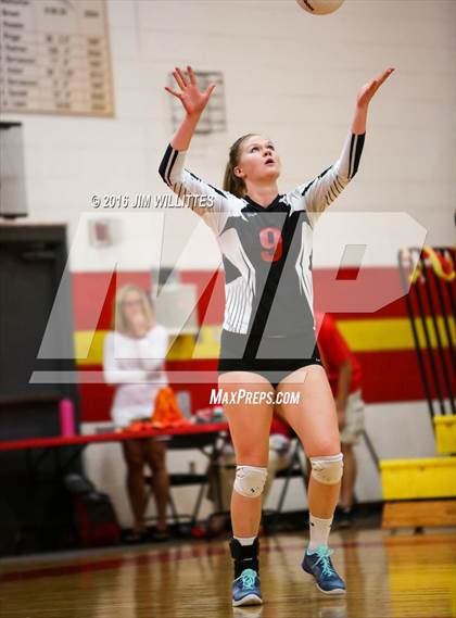 Thumbnail 3 in Coconino @ Seton Catholic (AIA 4A 1st Round) photogallery.