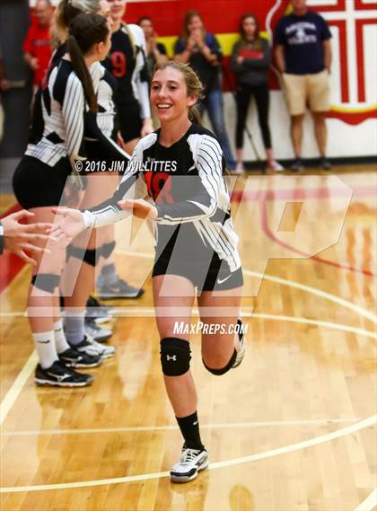 Thumbnail 2 in Coconino @ Seton Catholic (AIA 4A 1st Round) photogallery.