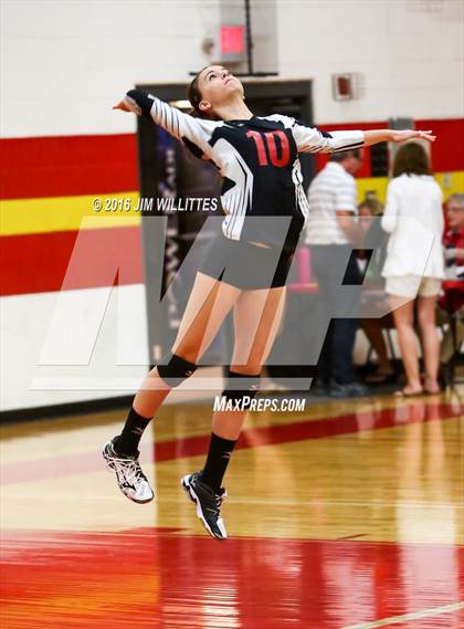 Thumbnail 1 in Coconino @ Seton Catholic (AIA 4A 1st Round) photogallery.