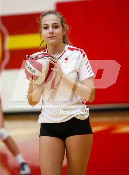 Thumbnail 1 in Coconino @ Seton Catholic (AIA 4A 1st Round) photogallery.