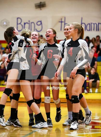 Thumbnail 2 in Coconino @ Seton Catholic (AIA 4A 1st Round) photogallery.