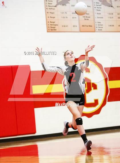 Thumbnail 1 in Coconino @ Seton Catholic (AIA 4A 1st Round) photogallery.