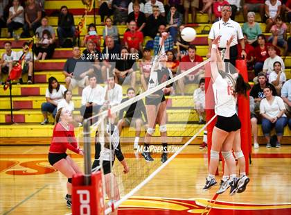 Thumbnail 1 in Coconino @ Seton Catholic (AIA 4A 1st Round) photogallery.
