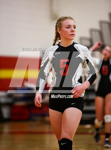 Thumbnail 1 in Coconino @ Seton Catholic (AIA 4A 1st Round) photogallery.