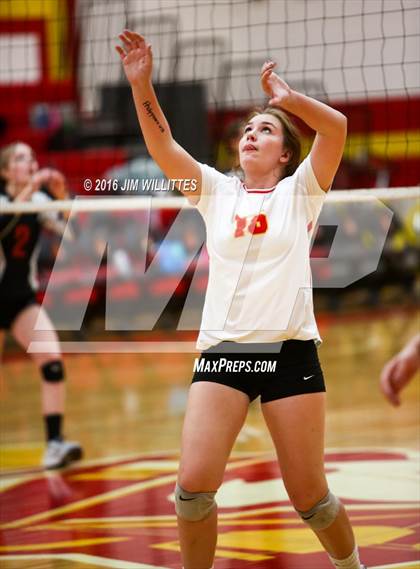 Thumbnail 3 in Coconino @ Seton Catholic (AIA 4A 1st Round) photogallery.