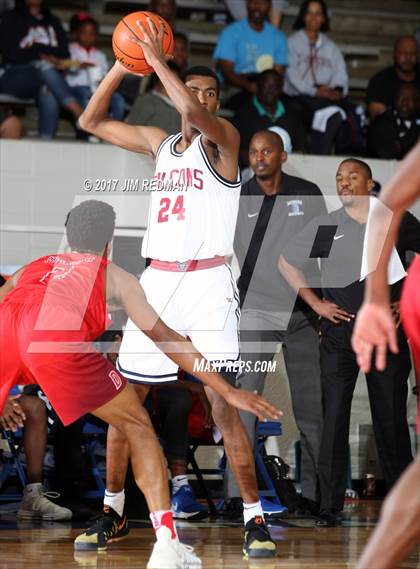Thumbnail 2 in Duncanville vs. Tompkins (McDonald's Texas Invitational) photogallery.