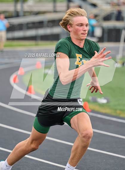 Thumbnail 1 in UIL 3A Track & Field District (400M) photogallery.