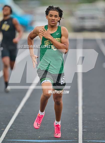 Thumbnail 3 in UIL 3A Track & Field District (400M) photogallery.