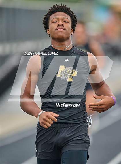 Thumbnail 3 in UIL 3A Track & Field District (400M) photogallery.