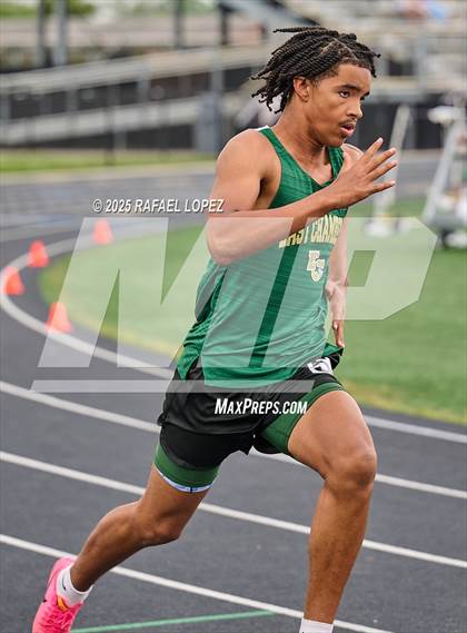 Thumbnail 3 in UIL 3A Track & Field District (400M) photogallery.