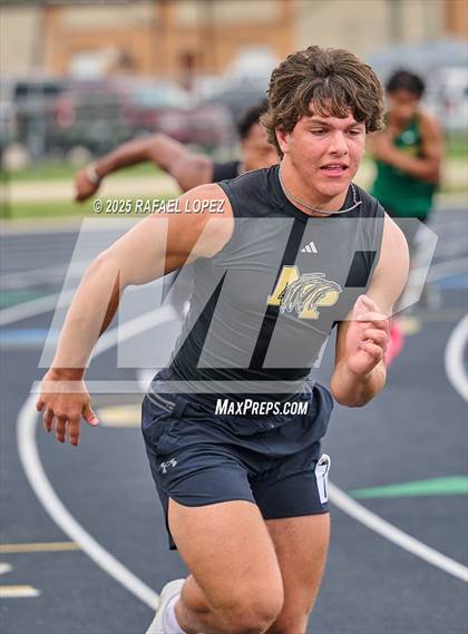 Thumbnail 1 in UIL 3A Track & Field District (400M) photogallery.