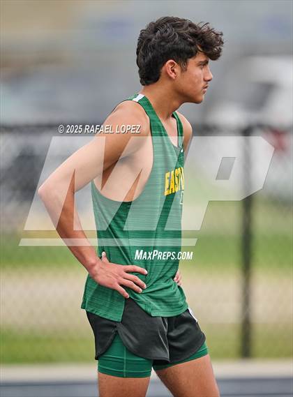 Thumbnail 3 in UIL 3A Track & Field District (400M) photogallery.