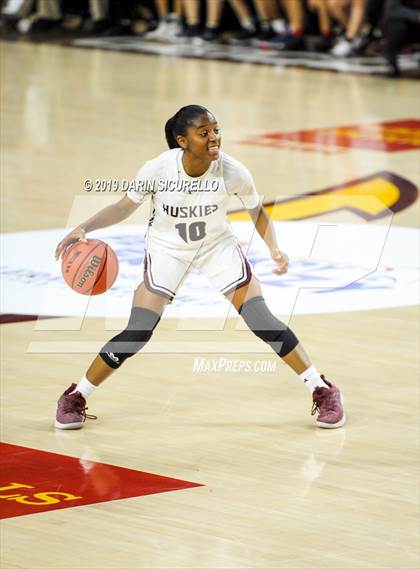 Thumbnail 1 in Xavier College Prep vs. Hamilton (AIA 6A Finals) photogallery.
