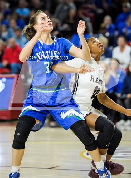 Thumbnail 3 in Xavier College Prep vs. Hamilton (AIA 6A Finals) photogallery.