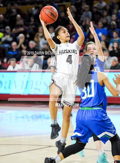Thumbnail 3 in Xavier College Prep vs. Hamilton (AIA 6A Finals) photogallery.