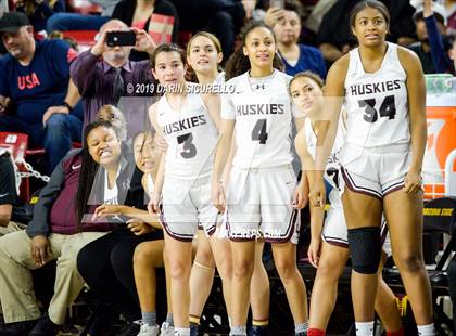 Thumbnail 3 in Xavier College Prep vs. Hamilton (AIA 6A Finals) photogallery.