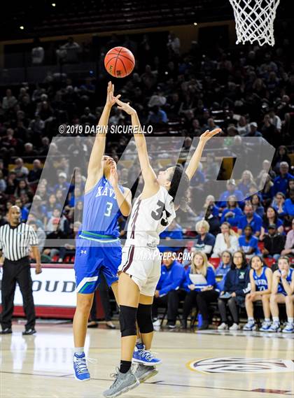 Thumbnail 2 in Xavier College Prep vs. Hamilton (AIA 6A Finals) photogallery.