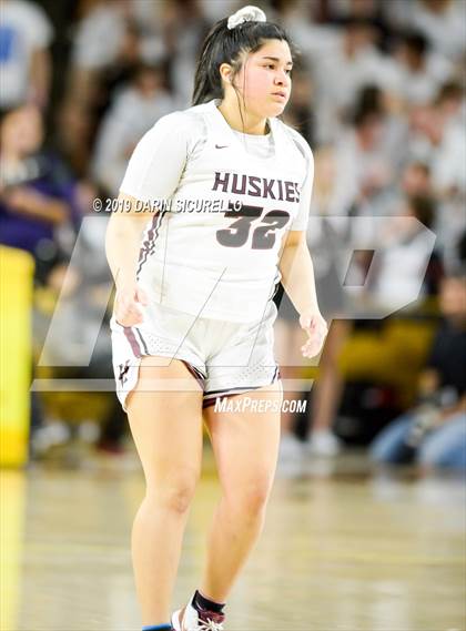 Thumbnail 2 in Xavier College Prep vs. Hamilton (AIA 6A Finals) photogallery.