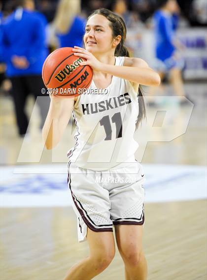 Thumbnail 2 in Xavier College Prep vs. Hamilton (AIA 6A Finals) photogallery.