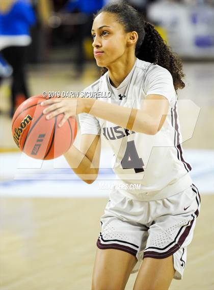 Thumbnail 3 in Xavier College Prep vs. Hamilton (AIA 6A Finals) photogallery.