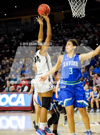 Thumbnail 1 in Xavier College Prep vs. Hamilton (AIA 6A Finals) photogallery.