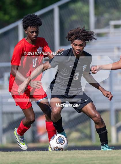 Thumbnail 2 in South View vs Seventy-First (3rd Annual 'B-Nice To You Heart' Boys' Soccer Jamboree) photogallery.