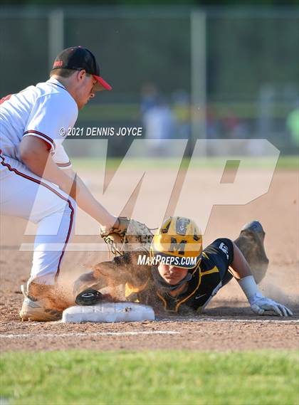 Thumbnail 1 in McQuaid Jesuit @ Penfield photogallery.