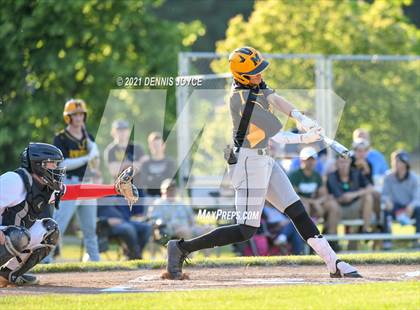Thumbnail 3 in McQuaid Jesuit @ Penfield photogallery.