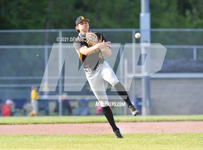 Thumbnail 1 in McQuaid Jesuit @ Penfield photogallery.