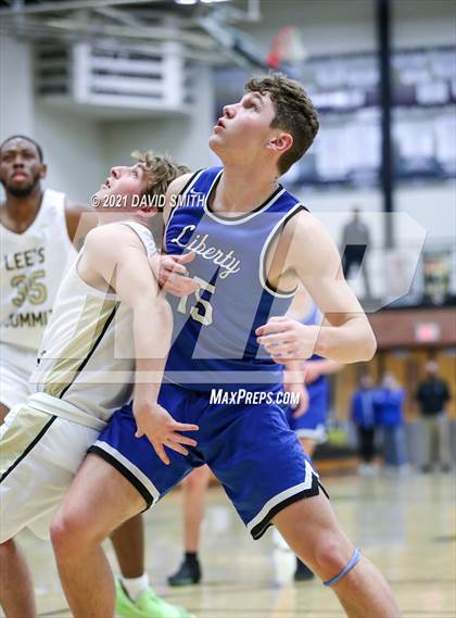 Thumbnail 1 in Liberty vs. Lee's Summit (MSHSAA Class 6 Quarterfinal) photogallery.