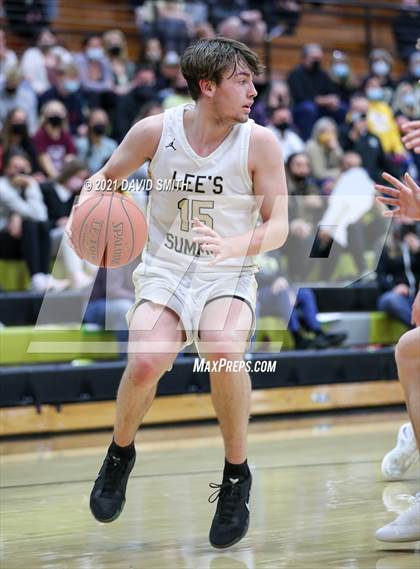 Thumbnail 2 in Liberty vs. Lee's Summit (MSHSAA Class 6 Quarterfinal) photogallery.