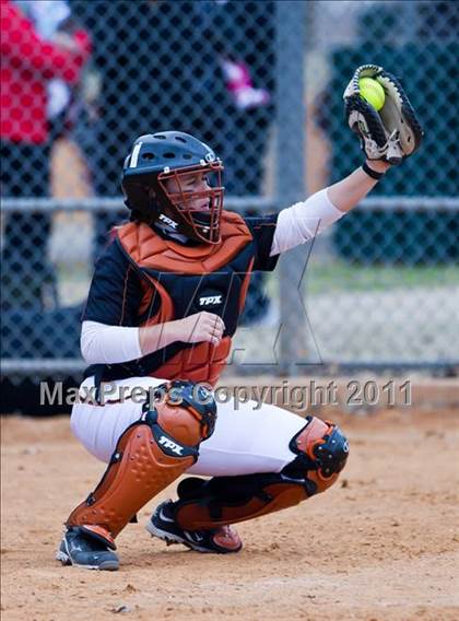 Thumbnail 2 in Alvin vs Taylor (Bryan-College Station Tournament) photogallery.
