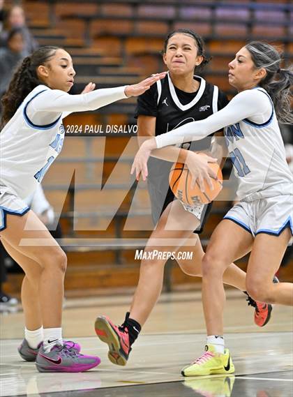 Thumbnail 3 in Mountain Vista @ Vista PEAK Prep (NOCO Showcase at Arapahoe HS) photogallery.
