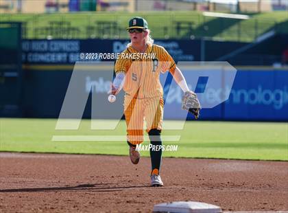 Thumbnail 2 in Boyd vs. Maypearl (UIL 3A Baseball State Semifinal) photogallery.