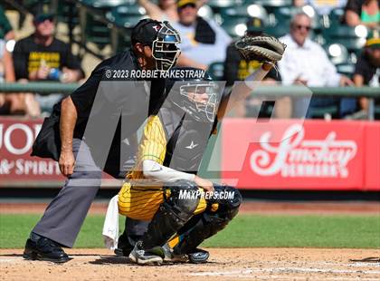 Thumbnail 2 in Boyd vs. Maypearl (UIL 3A Baseball State Semifinal) photogallery.