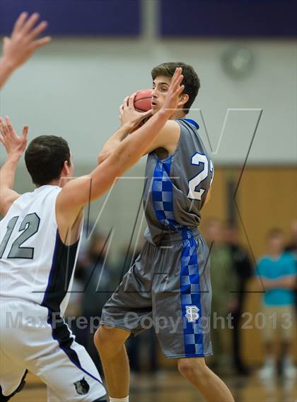 Thumbnail 2 in Fremont @ Riverton photogallery.