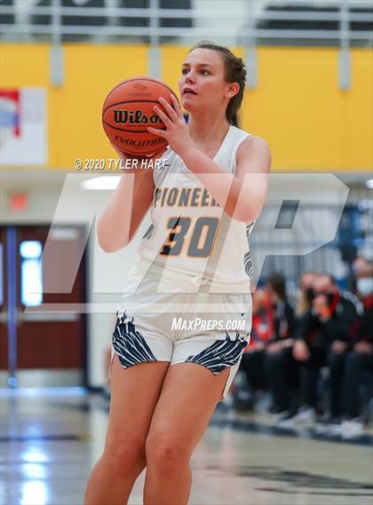 Thumbnail 2 in Columbus East @ Mooresville photogallery.