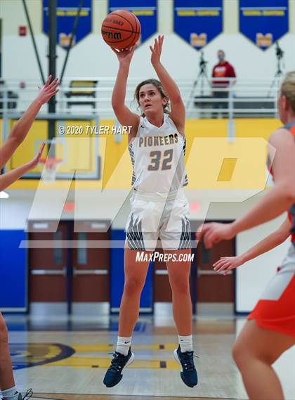 Thumbnail 3 in Columbus East @ Mooresville photogallery.