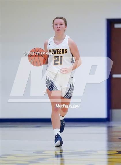 Thumbnail 2 in Columbus East @ Mooresville photogallery.