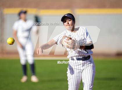Thumbnail 2 in Boulder Creek @ Desert Vista photogallery.