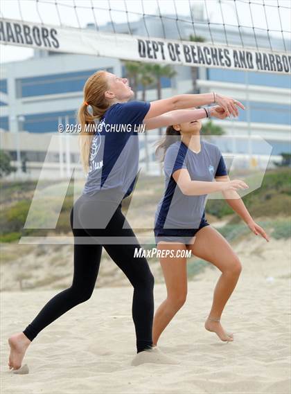 Thumbnail 1 in Palisades vs. Thousand Oaks (IBVL Southern Pacific Quarterfinal) photogallery.